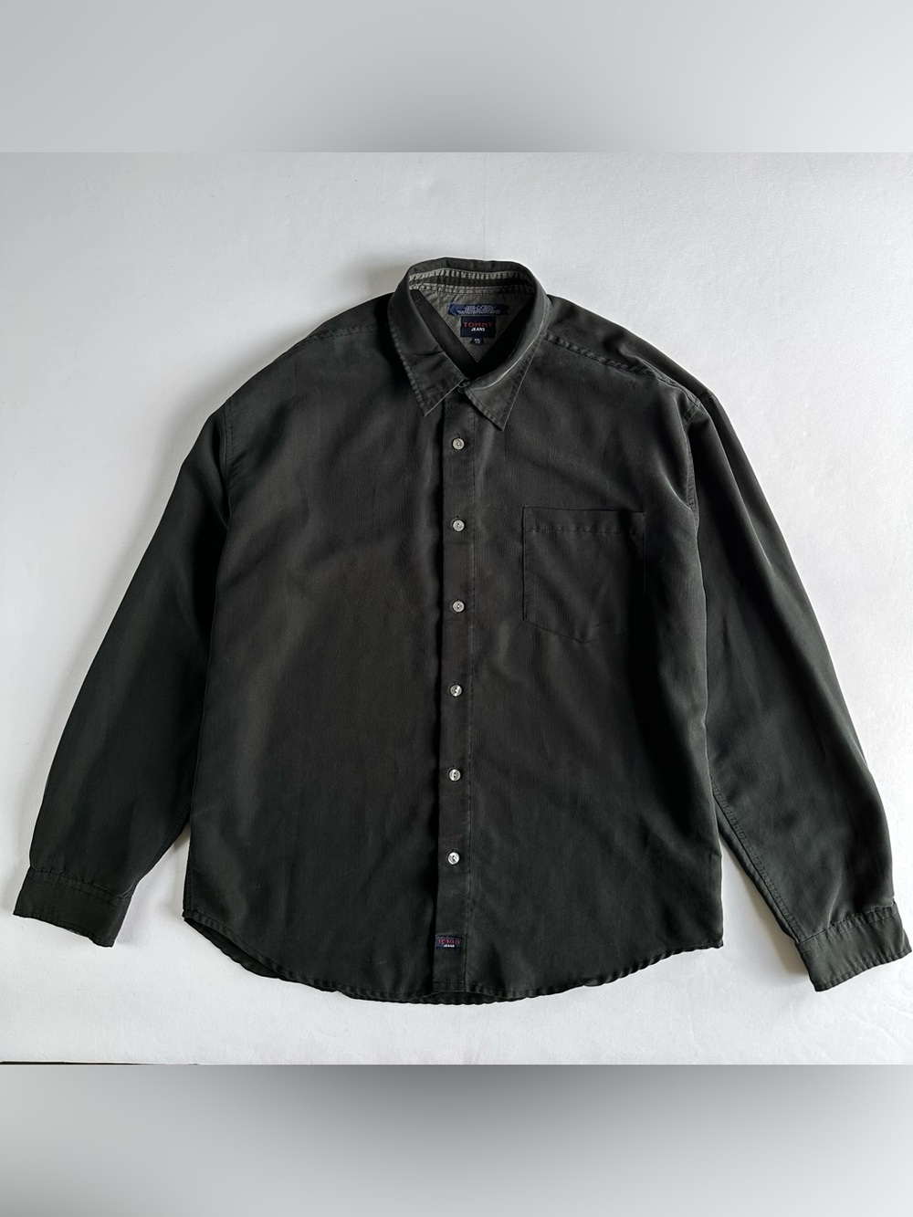 2000s Vintage Black Twill Textured Long Sleeve Button Up Shirt